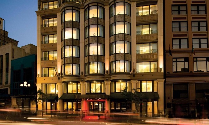 Civic Core Station Balnéaire | Wyndham Harbour Lights Studio Deluxe – A Chic Urban Retreat!