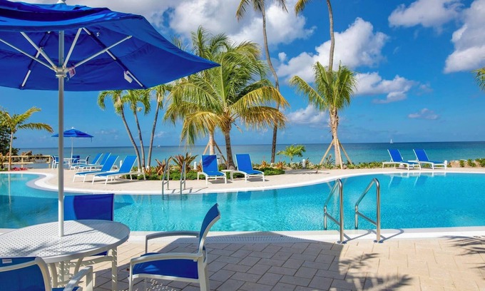 Estate Frenchman Bay Copropriété | Wyndham Limetree Beach Resort | Six Studio Suites