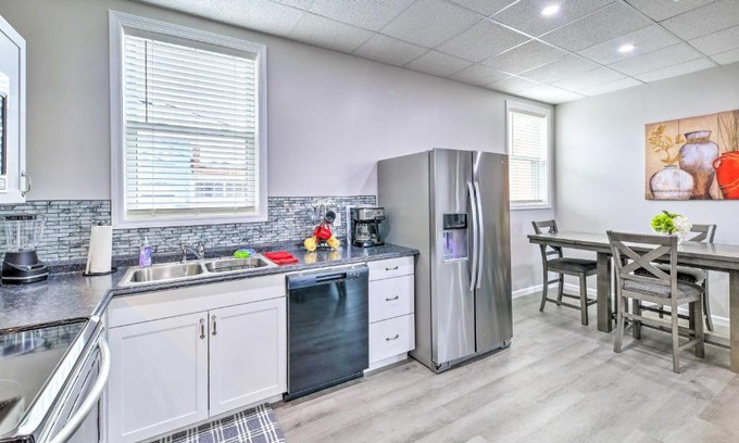 Wytheville Appartement | Wytheville Apartment Walk to Local Breweries
