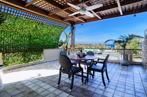 Daratsos Appartement | Xenios Dias Luxury Apartments With Sea View