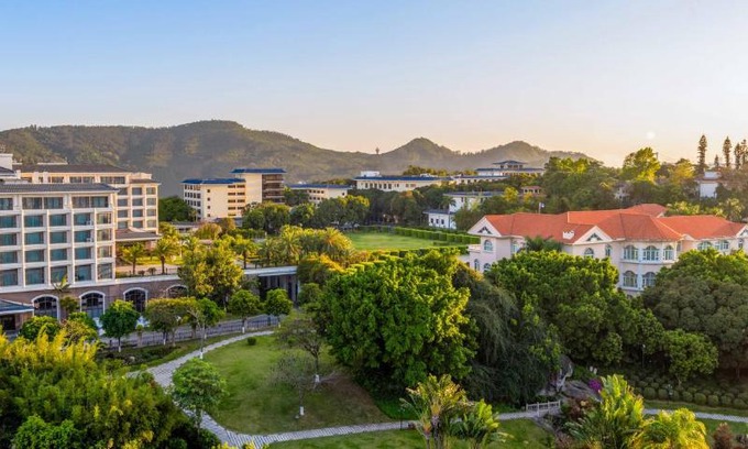 Huli Hôtel | Xiamen C&D Hotel-Free Welcome Snacks-Oasis Garden