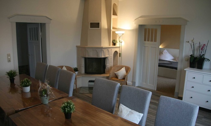 Bastorf Appartement | XL 7 pièces (170m², max 12 personnes) - Villa XL Leuchtturmblick Bastorf près de K��hlungsborn