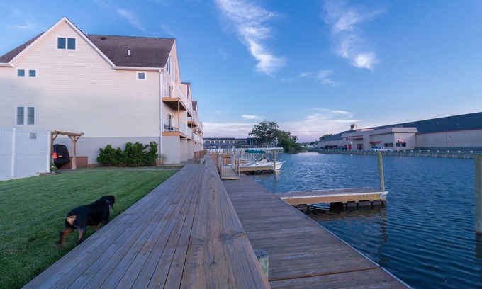 Freeport Maison | Yachtsman's Cove with 3-Levels