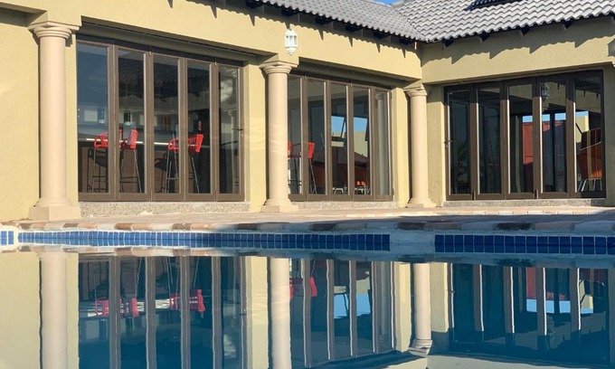 Kranspoort Vakansiedorp Hôtel | Yami Nawe Lodge