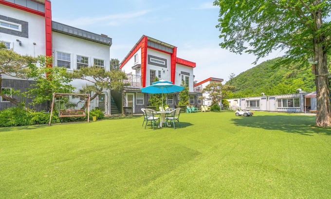 Hongcheon Maison | Yangpyeong Dodam Dodam Pension
