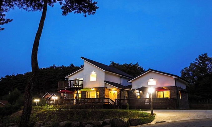 Yangyang Maison | Yangyang Mono Tree Pension