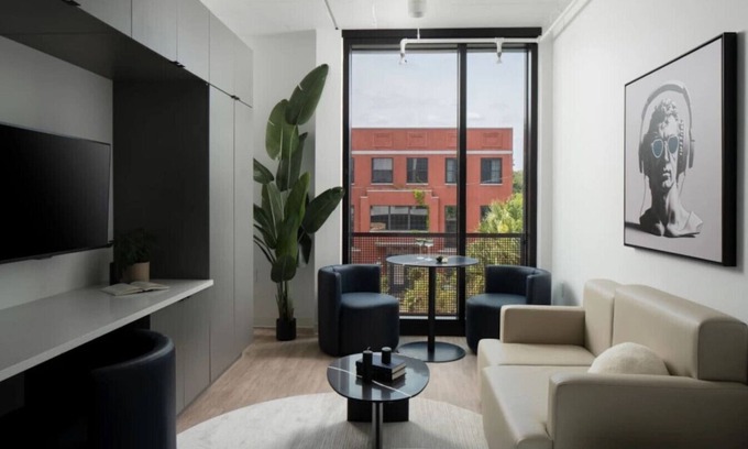 Historic Ybor Appartement | Ybor 2BD Haven | Free Parking | Close to DT!