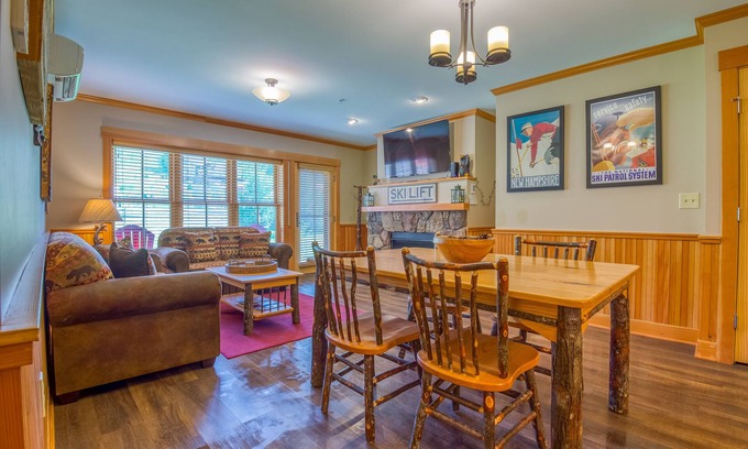 North Conway Copropriété | Year Round Luxury Slopeside Mountain Retreat @ Cranmore, North Conway