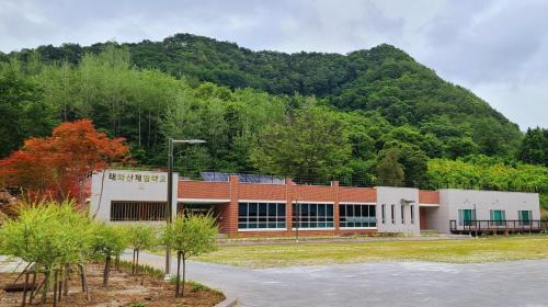 Yeongwol Maison | Yeongwol Taehwasan Village Experience Pension