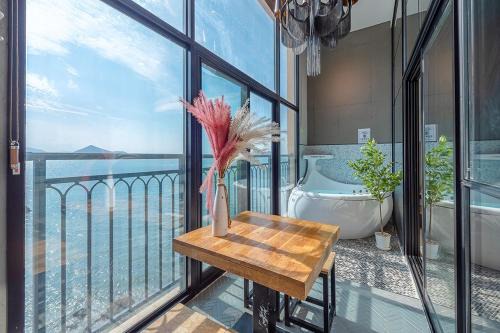 Yeosu Maison | Yeosu Yellow Sub Marine