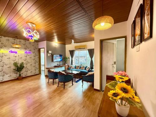 Juhu Appartement | Yepplo Service Apartments - MUMBAI- Private Kitchen & Daily Housekeeping Service