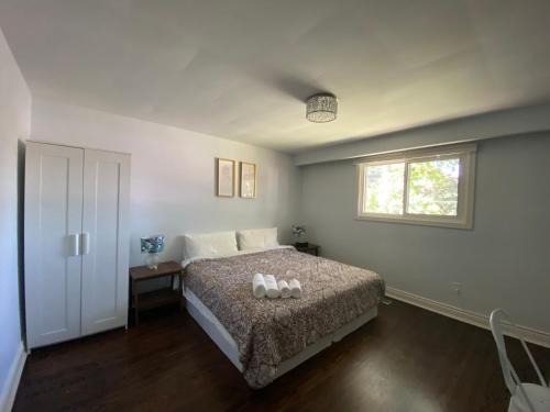 Newtonbrook Maison | Yonge and Finch Subway !O Cozy & Modern Private Bdr with Private Half Bathroom