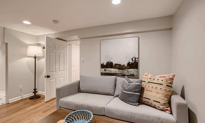 Congress Park Appartement | York by Modern Midstay / 3 Blocks to Cheesman #NYB