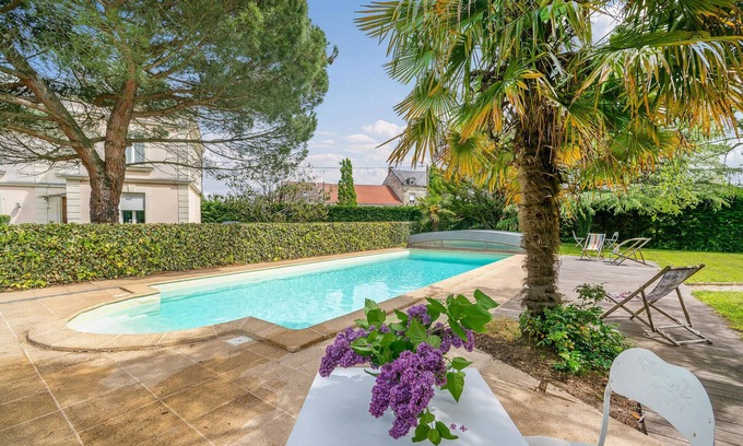 Chatellerault Maison | You can look forward to a wonderful time in this attractive holiday home.