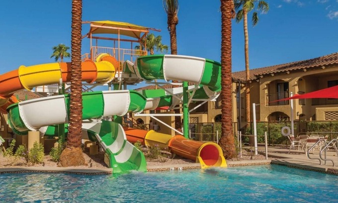 North Scottsdale Station Balnéaire | Your Desert Oasis Awaits at Holiday Inn Club Vacations Scottsdale Resort- 2 Bd.