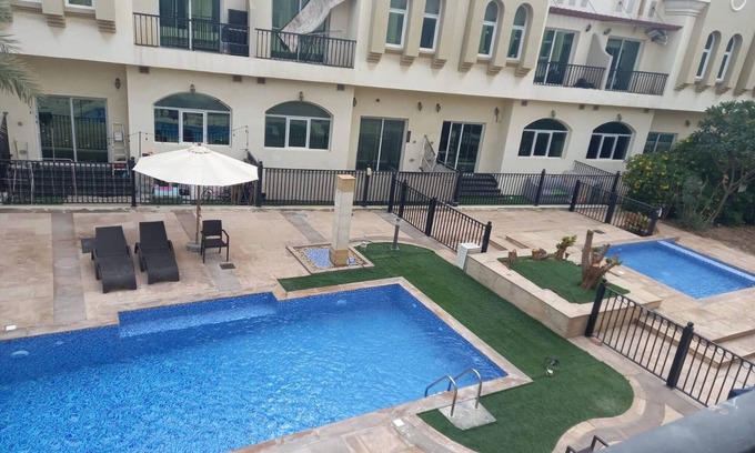 Dubai Villa | Votre villa de rêve 3 chambres avec un hall
