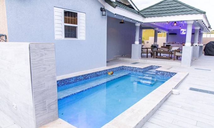 Falmouth Maison | Your Island getaway in Jamaica. Come and have a taste of Paradise & the culture