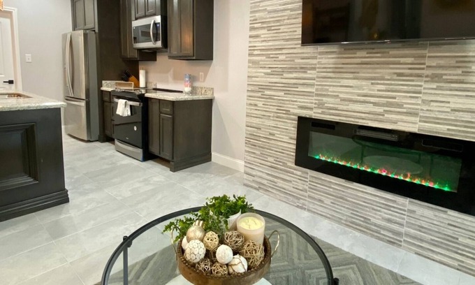 Eagle Pass Maison | Your lovely home away From home