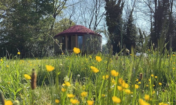 Salon-la-Tour Maison | Yourte in Corrèze - La Main Sauvage