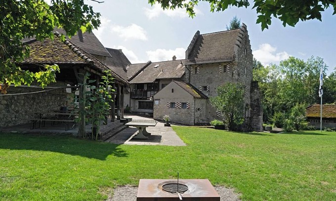 Brugg Auberge | Youth Hostel Brugg
