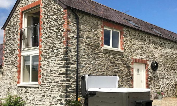 Boncath Maison | Ysgubor - The Barn
