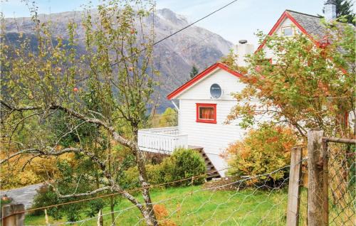 Kvinnherad Maison | Ytre Matre