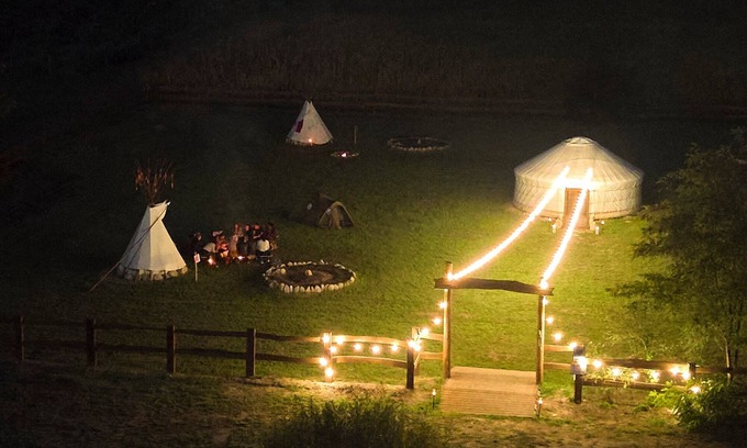 Carpignano Sesia Location De VR | Yurt and Tepee in Nature: for a Magical Stay