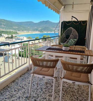 Nea Iraklitsa Appartement | YVES Apartament