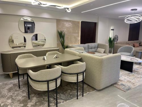 Al Duqqi Appartement | Zahir-701