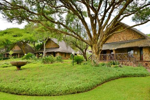 Vaalwater Cabine | Zenara Lodge 1