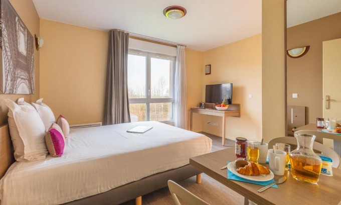 Magny-les-Hameaux Appartement | Zenitude Hôtel-Résidences Magny-les-Hameaux