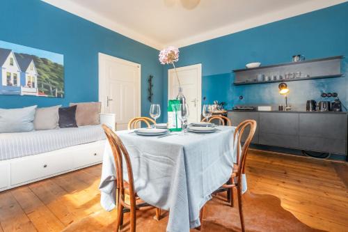 Klagenfurt am Woerthersee Appartement | Zentral - Gartenblick - Netflix - Waschmaschine