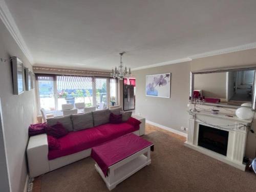 Eckenheim Appartement | Zentrale, helle Wohnung mit Balkon! Ideal für Messe, Business und Städtereise
