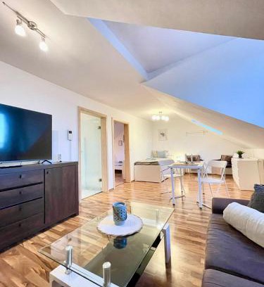 Neuwied Appartement | Zentrales Studio mit Schlafgalerie bis 4 Gäste