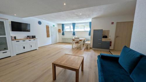 Dinkelsbuehl Appartement | Zentrumsnahe, ruhige Souterrainwohnung AlBaggers