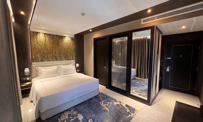 Fort Hôtel | Zest Metropole