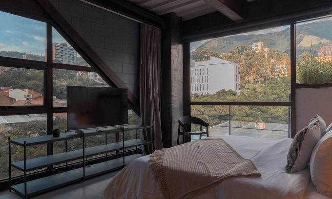 El Poblado Hôtel | Zeta Erre