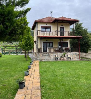 Anatolikos Olimpos Maison | ZEUS Viewpoint Villa: Three floors of beauty