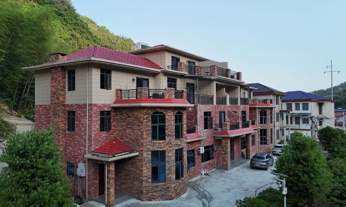 Yongding Maison | Zhangjiajie Guanshan Beiyuan