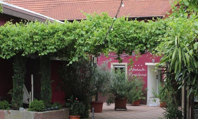 Wachenheim an der Weinstrasse Lit Et Petit-Déjeuner | Zimmer5 - Altstadt-residenz