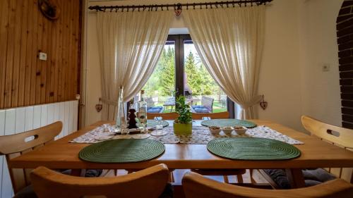 Ravna Gora Appartement | Zimski san