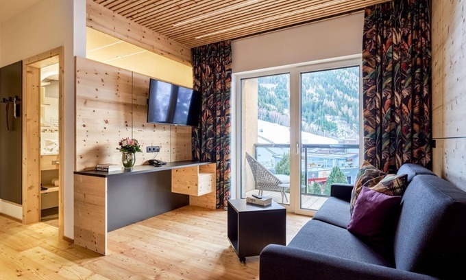 Jerzens Maison | Zirben Suite mit AI - Hotel Venetblick Gmbh