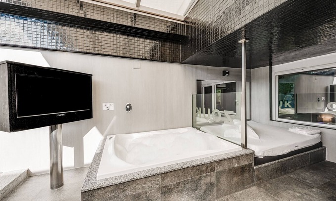Alcala de Henares Hôtel | Zouk Hotel - Adults Only