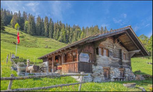 Axalp Maison | Zum Stillen Unicum