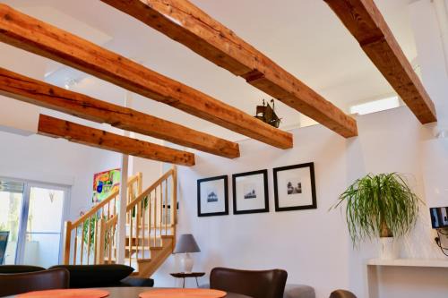 Region Hannover District Appartement | Zwei Ferienwohnungen Anker max 5 Personen & Leuchtturm max 4 Personen, direkt in Steinhude Scheunenviertel, Balkon, WLAN , Privater Parkplatz, Wallbox