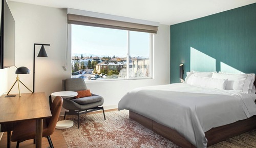 Chambre Standard, 1 très grand lit (Hearing Accessible)