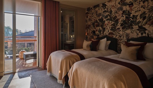 Chambre Supérieure, 1 très grand lit (Superior King Room)