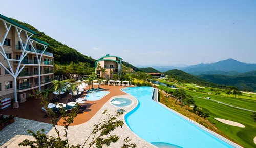 [HotDeal PKG(2Adults+1Kid)] Silver Suite(Kitchen/Park View)-Choose1 OceanWorld/InfinityPool/AntWorld