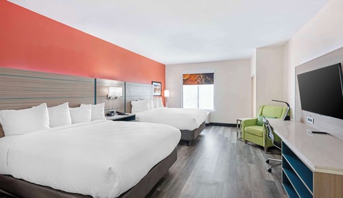 Chambre Standard, 2 grands lits, accessible aux personnes à mobilité réduite (Walk-in Shower)