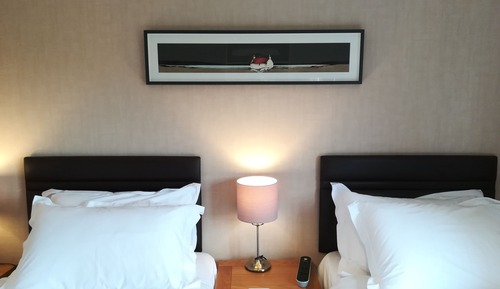 Chambre avec lits jumeaux